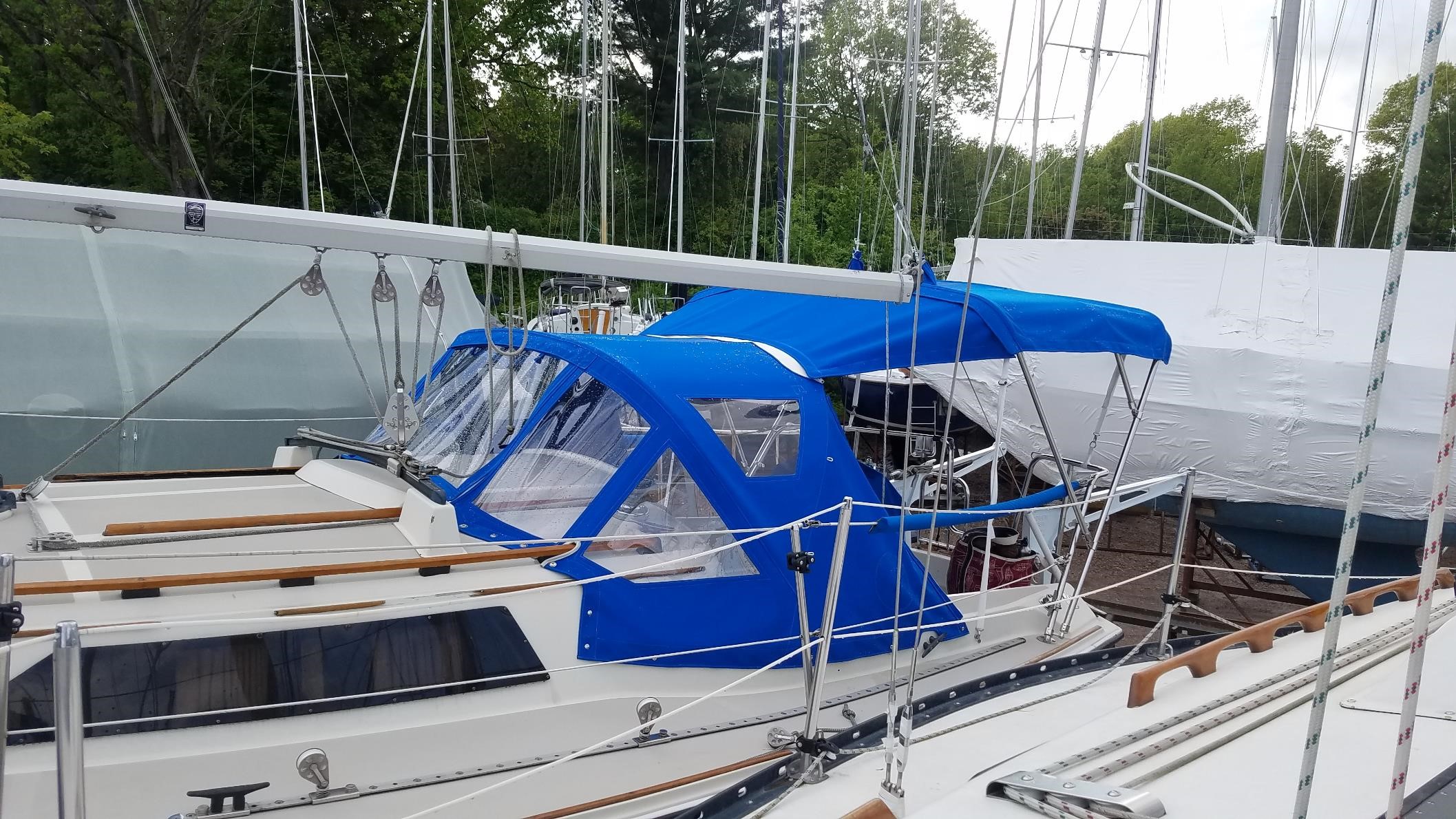 New Bimini and enhanced Dodger with Connector on S/V Second Wind