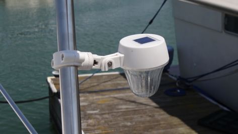 Rail Mounted Solar Kandle Rail Light Product