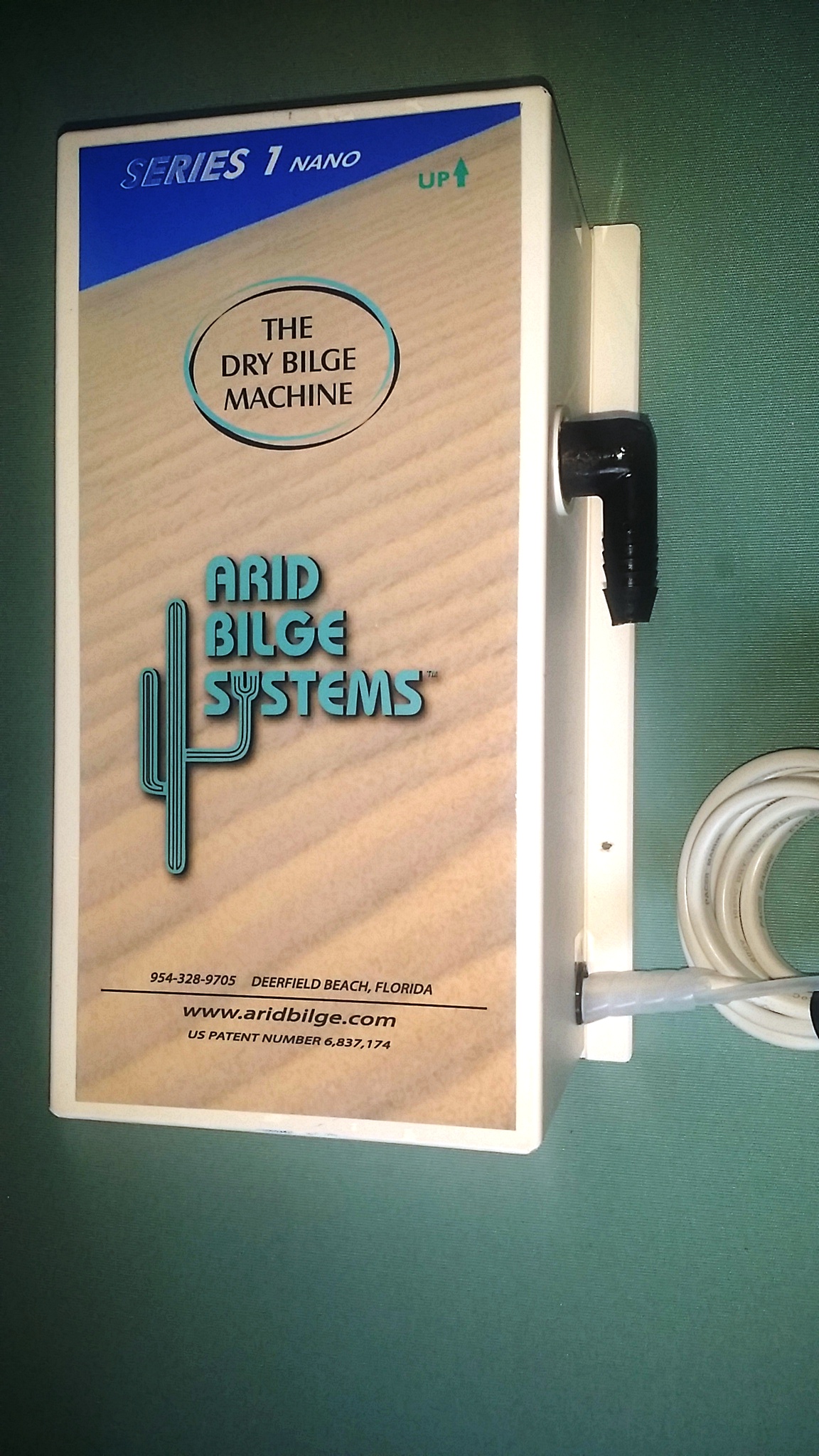 Arid Bilge System Series 1 Bilge Vacuum - have a dry bilge all the time